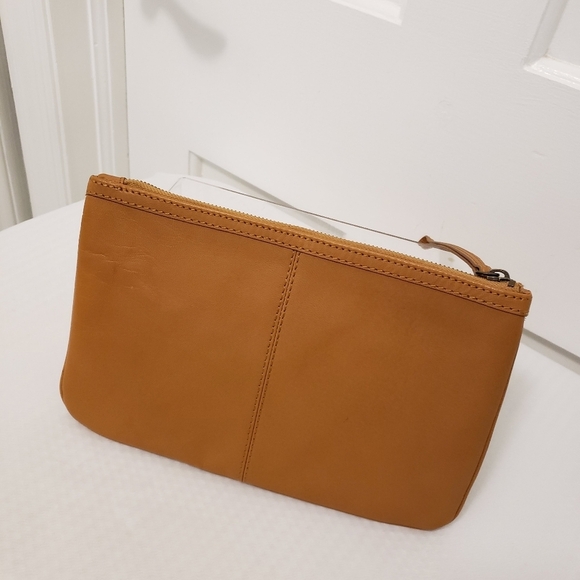 Comptoir Des Cotonniers Woven Leather Large Clutch/Wristlet, Zip Close - Picture 3 of 15